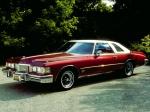 Buick Riviera 1975 года